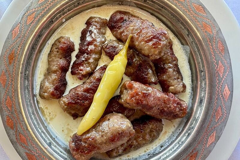OBOREN REKORD U Mostaru ćevapi u kajmaku koštaju bogatstvo, cijena će vam ugasiti apetit