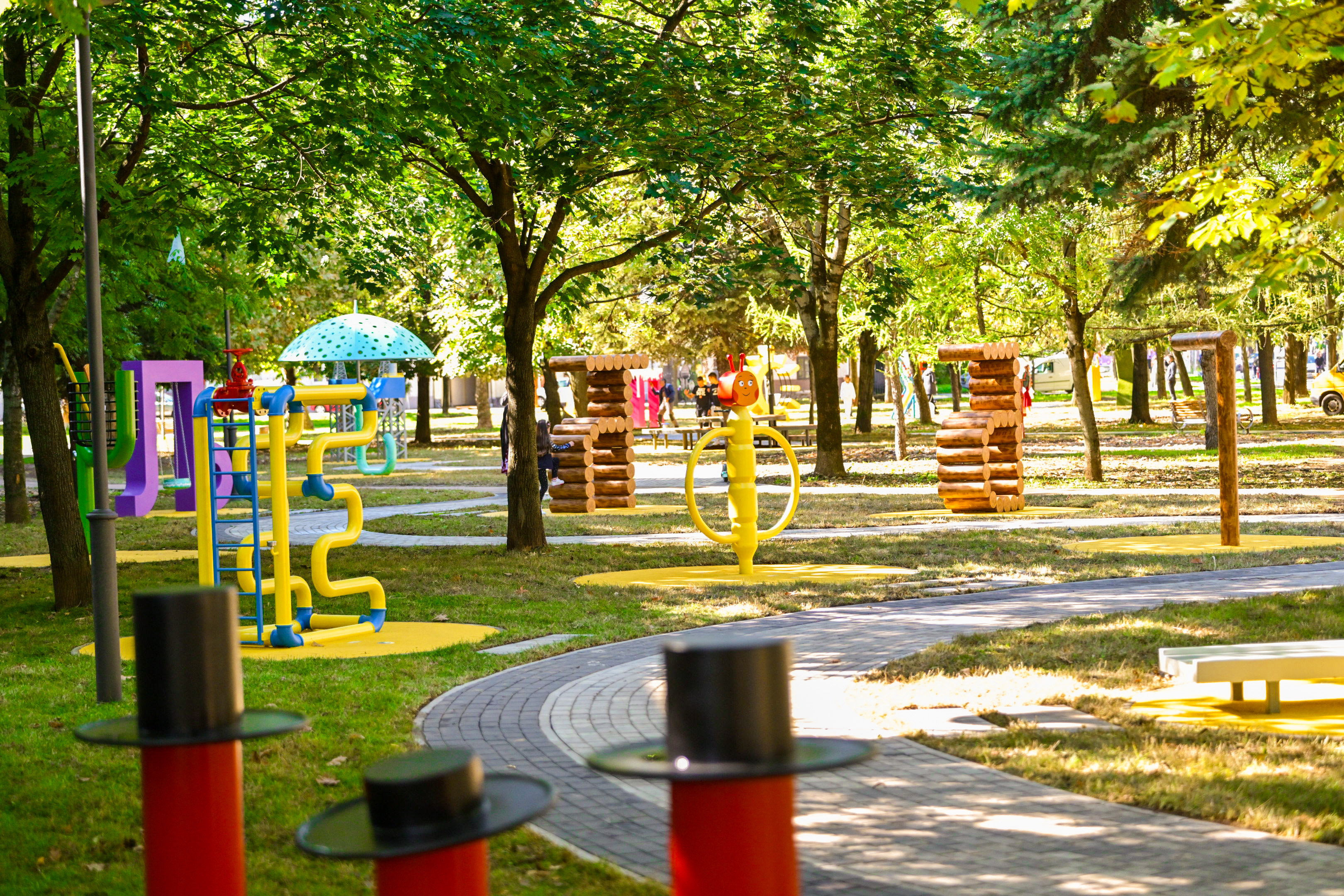 BANJALUKA DOBILA ĆIRILIČNI PARK Uz očuvano zelenilo novu oazu krasi 30 azbučnih slova
