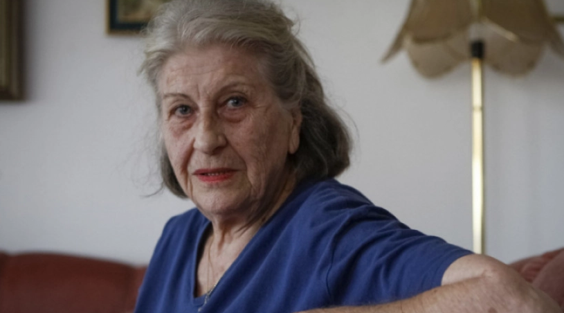 PUTOVANJE KROZ VRIJEME Na današnji dan bivša predsjednica RS Biljana Plavšić, poslije 8 mjeseci boravka u Hagu, doputovala u Beograd