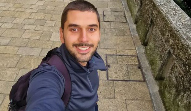 BRAVO! OD BANJALUKE DO SAN MARINA Dositej prepješačio 450 km i prikupio skoro 19.000 KM za liječenje Sergeja Stupara