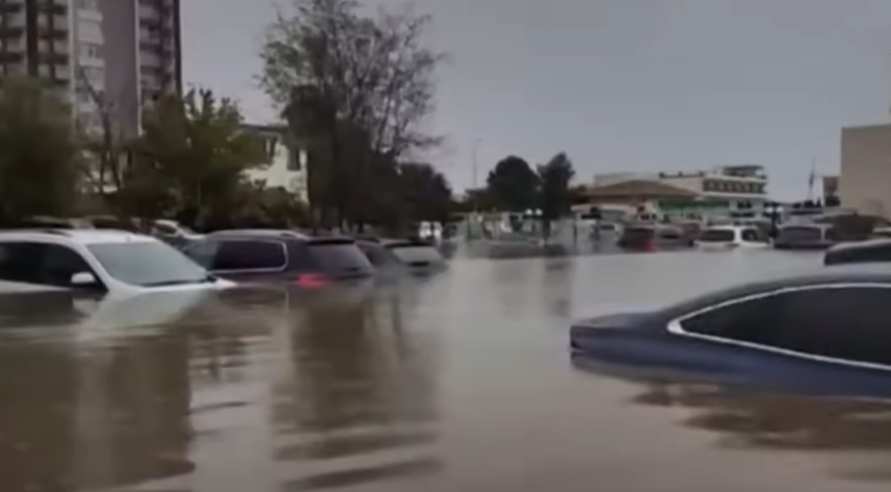 (VIDEO) "BIBLIJSKA POPLAVA" Rumuniju pogodilo snažno nevrijeme