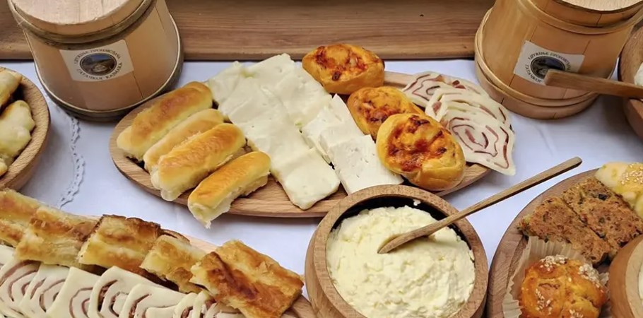 TRADICIONALNA RECEPTURA KOJA SE ČUVA GODINAMA Gatački kajmak iz mješine zaštićen oznakom porijekla