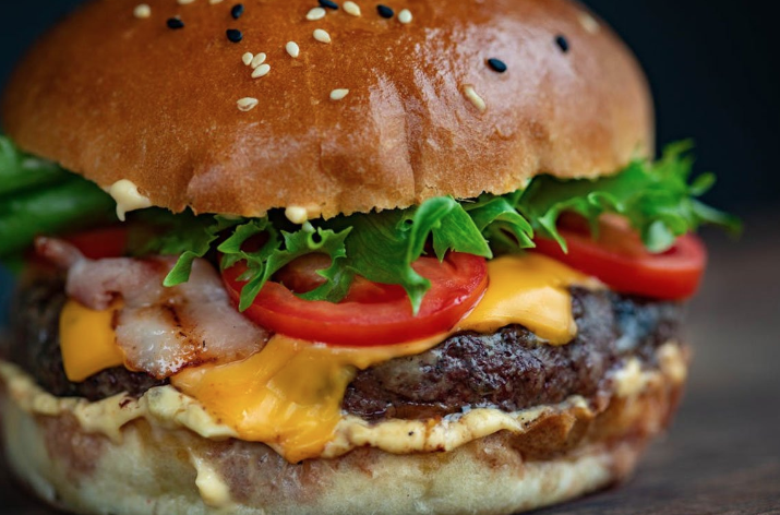DORUČAK ZA GURMANE Najukusniji domaći burgeri, spremaju se za 10 minuta