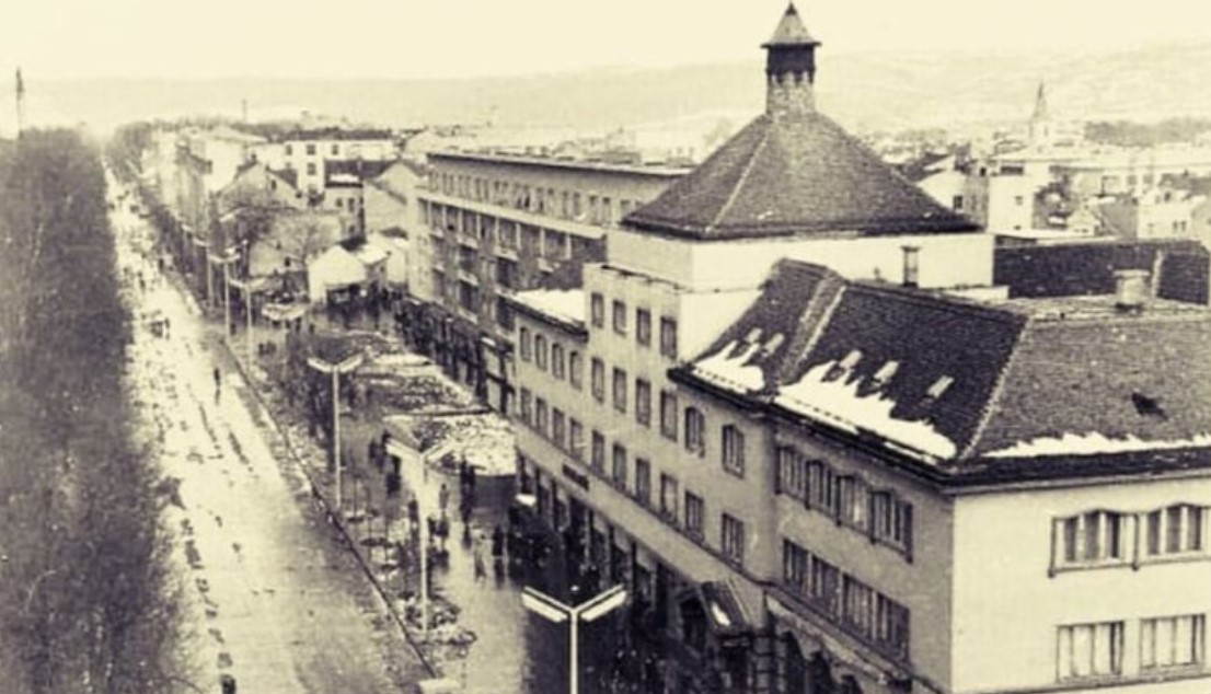 STARA RAZGLEDNICA BANJALUKE Kako je “Palas” postao turistički hit i zašto je Tito dobio ključ sobe 113?