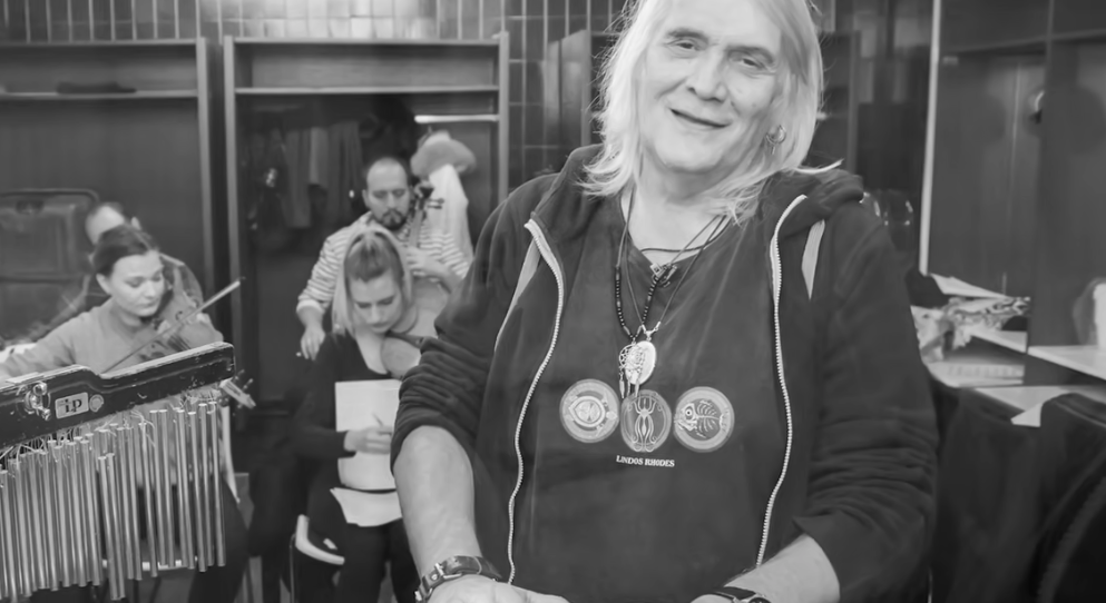 BORIN GROB NEPRESTANO POSJEĆUJU FANOVI Evo šta su sve donijeli, napisana je i jedna pjesma