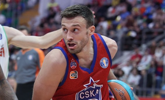 SRBIN POKAZAO KAKO SE TO RADI Avramović blistao u pobjedi CSKA