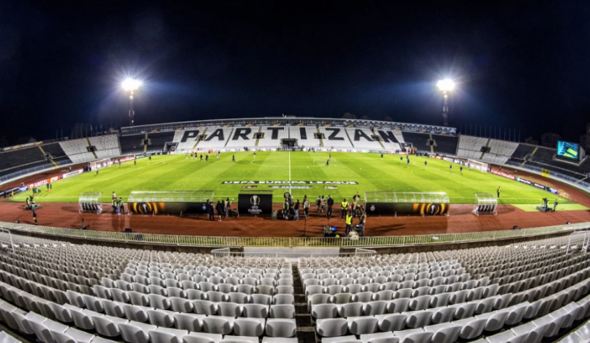 SKANDAL PRED VJEČITI DERBI Huligani obili brave i uništili teren