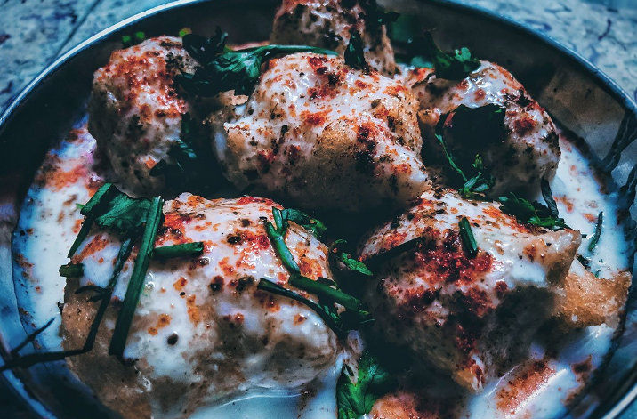 RECEPT IZ GURMANSKE SVESKE Sočna piletina punjena špinatom i krem sirom