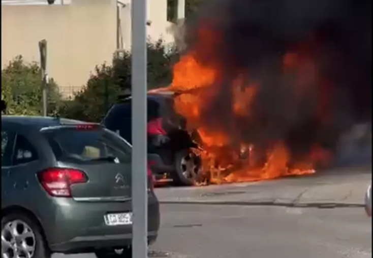 (UZNEMIRUJUĆI VIDEO) MUŠKARAC PUCAO NA BIVŠU ŽENU I TAŠTU Nakon incidenta presudio sam sebi