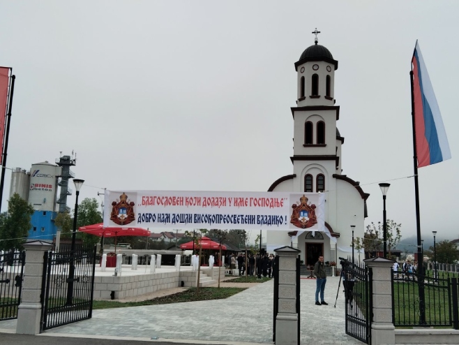 PRISUSTVUJE PREDSJEDNIK SRPSKE U Dervišima osveštanje Hrama Rođenja Presvete Bogorodice