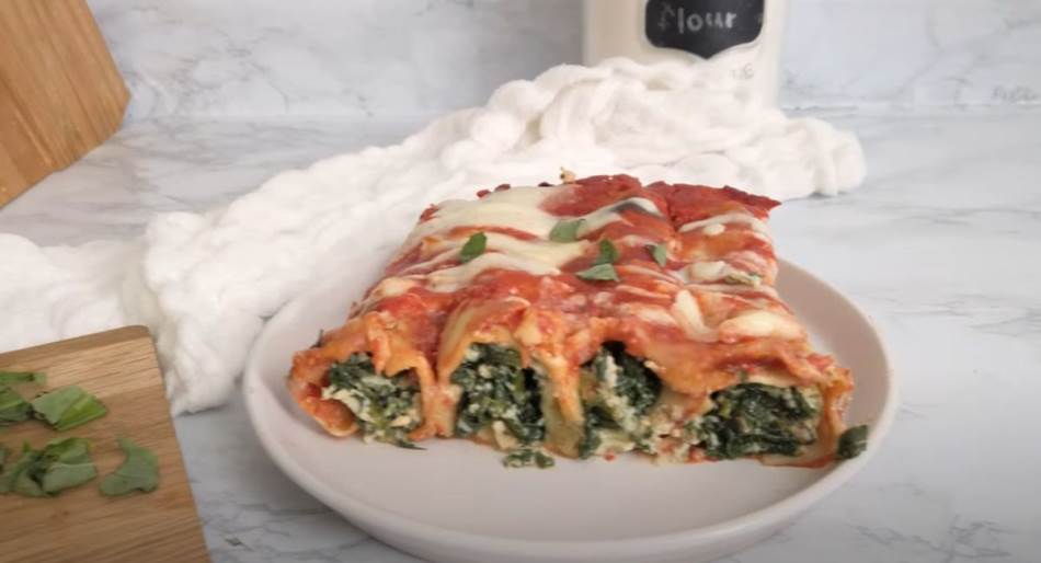 BRZO I UKUSNO Evo kako se prave original italijanski kaneloni sa špinatom i sirom