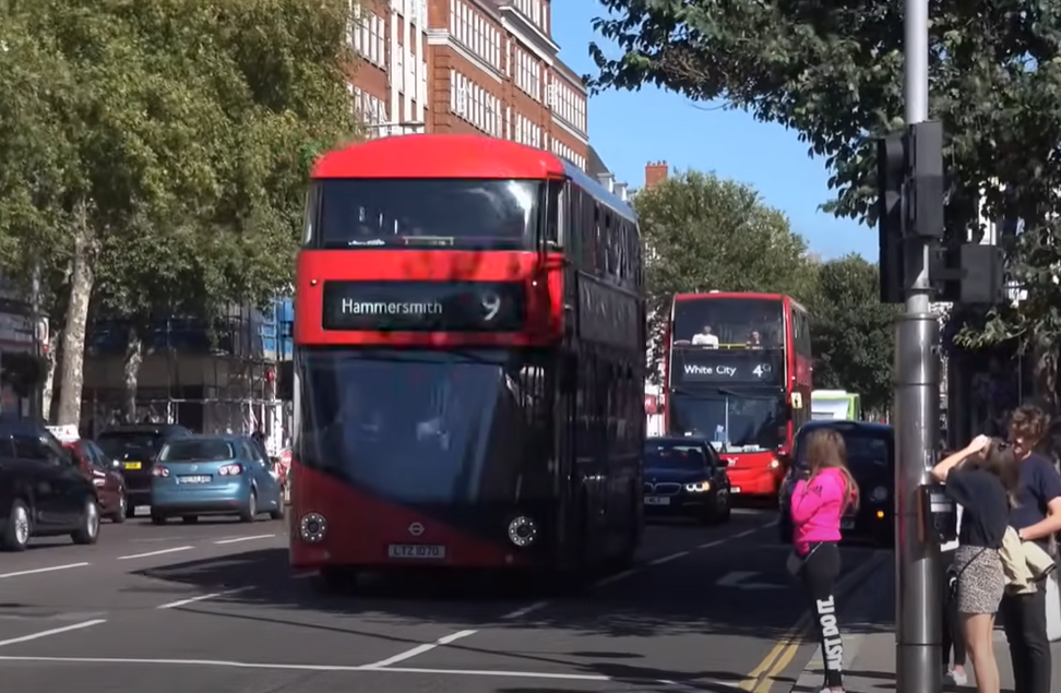 ZABRINUTI ZA BEZBJEDNOST Posebna autobuska linija za Jevreje u Londonu