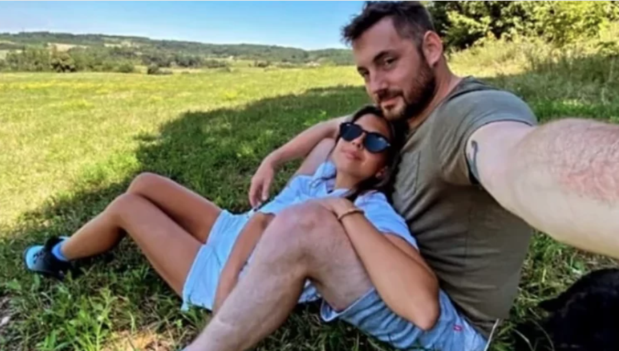(FOTO) NJIHOVA VEZA CVJETA Glumci uživaju u romansi: Petar Strugar djevojci uputio emotivne riječi preko Instagrama