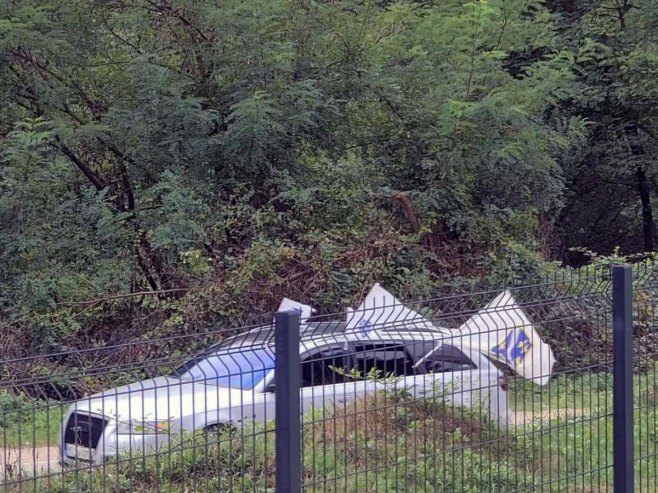 (FOTO) PROVOKACIJAMA NEMA KRAJA Na mjestu egzodusa Srba, Bošnjaci raširili ratnu zastavu tzv. Armije BiH
