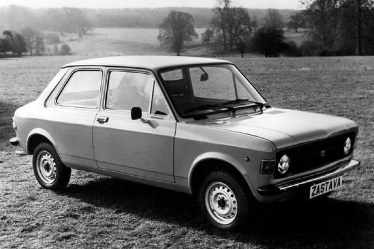 DA LI STE ZNALI? Evo koliko plata ste se trebali odreći u Jugoslaviji da bi kupili automobil