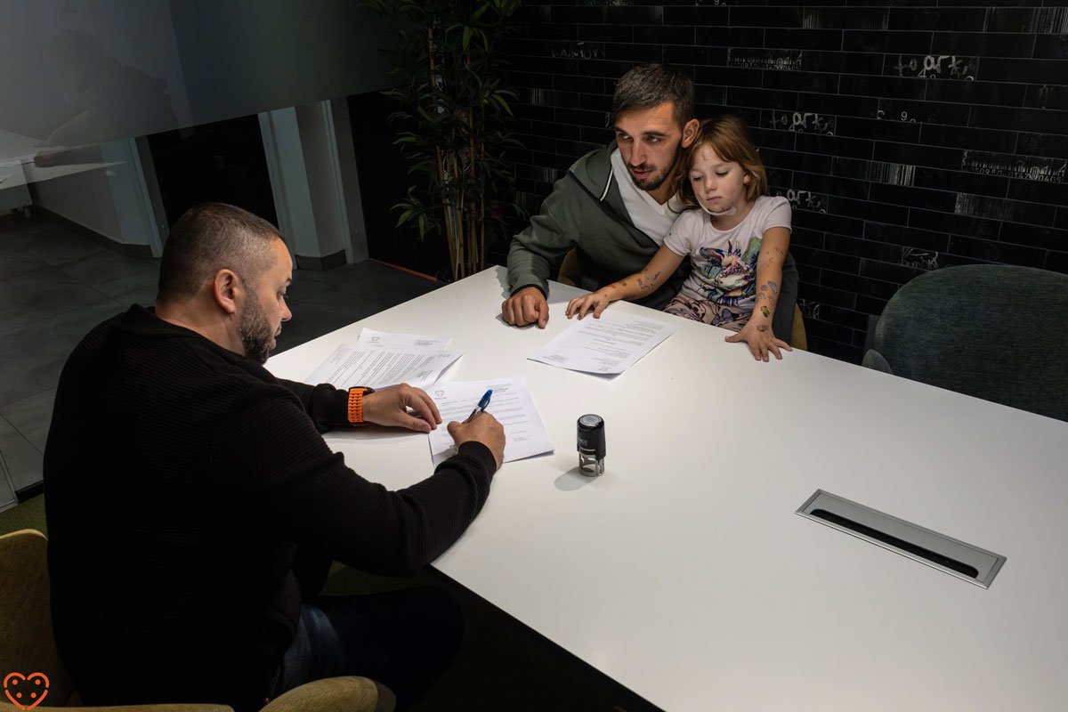 TRUDNICA IZGUBILA ŽIVOT U JABLANICI Pomozi.ba donirao porodici novac za kupovinu zemlje