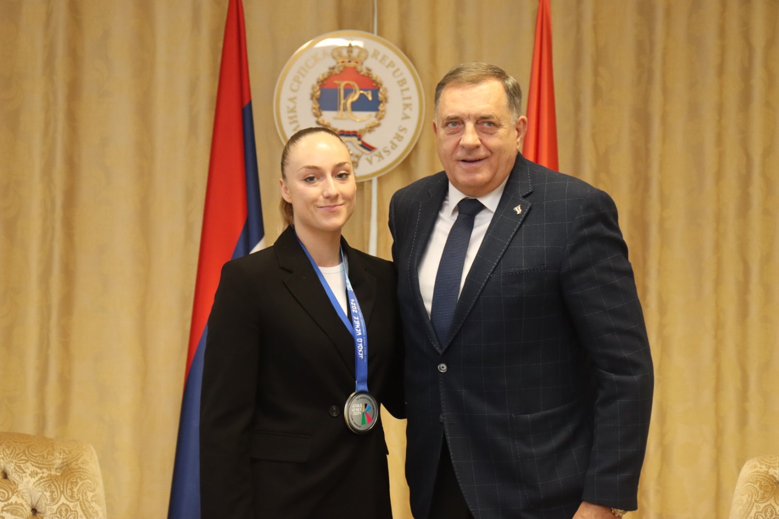 VICEŠAMPIONKA SVIJETA U KARATEU Predsjednik Dodik primio Kurteševu: Ponosni na njen rezultat i uspjehe