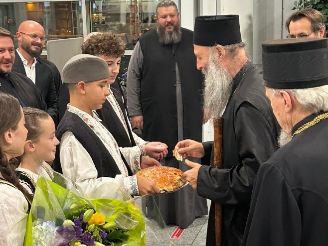 UPRILIČEN PREDIVAN DOČEK Patrijarh srpski Porfirije u posjeti Eparhiji kanadskoj