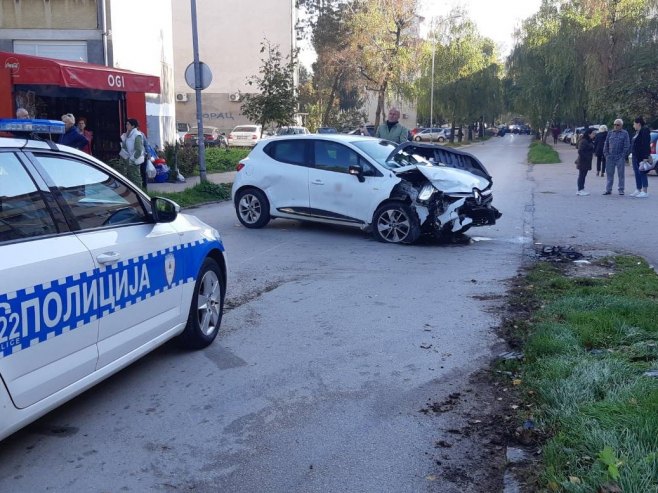 SAOBRAĆAJ SE ODVIJA OTEŽANO Udes u banjalučkom naselju Obilićevo