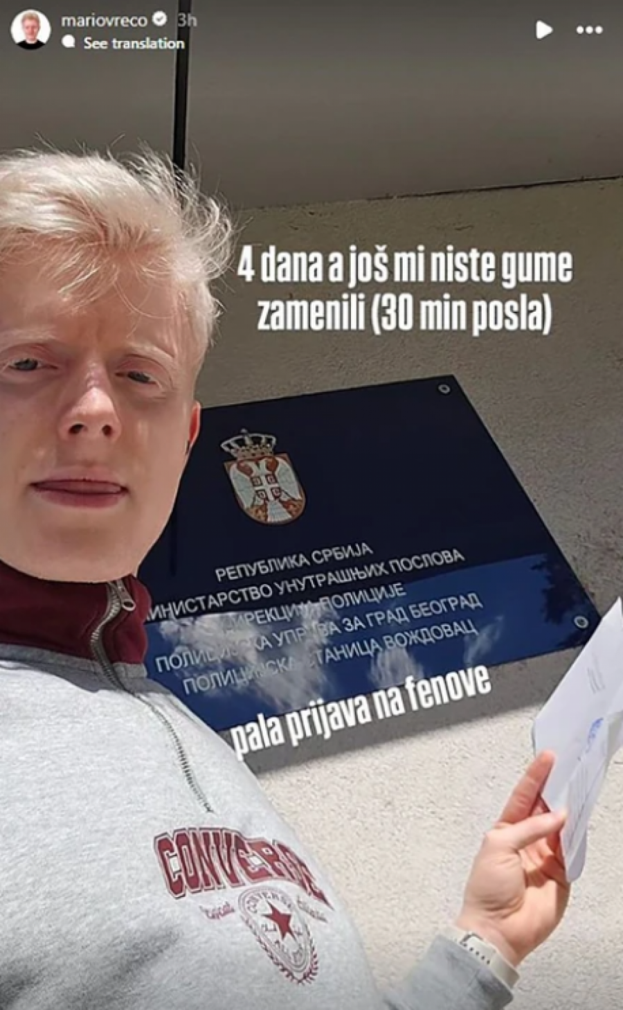 (FOTO) NAŠEM POZNATOM JUTJUBERU UNIŠTILI AUTOMOBIL! Hitno morao u policiju: Trenutno prolazi kroz pakao