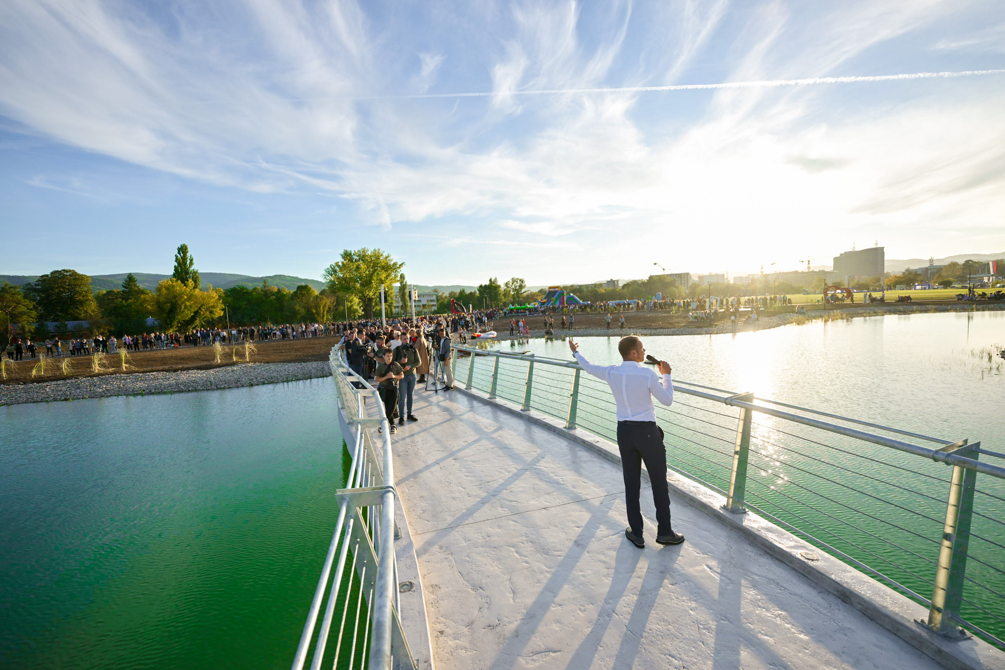 "PRAVA IDILA I ZELENA OAZA" Nakon pola vijeka, Banjaluka dobila najveći gradski park sa jezerom
