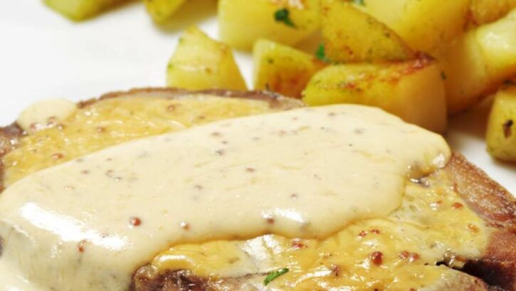 PRIJEDLOG ZA RUČAK Pripremite ukusnu junetinu u sosu od kajmaka