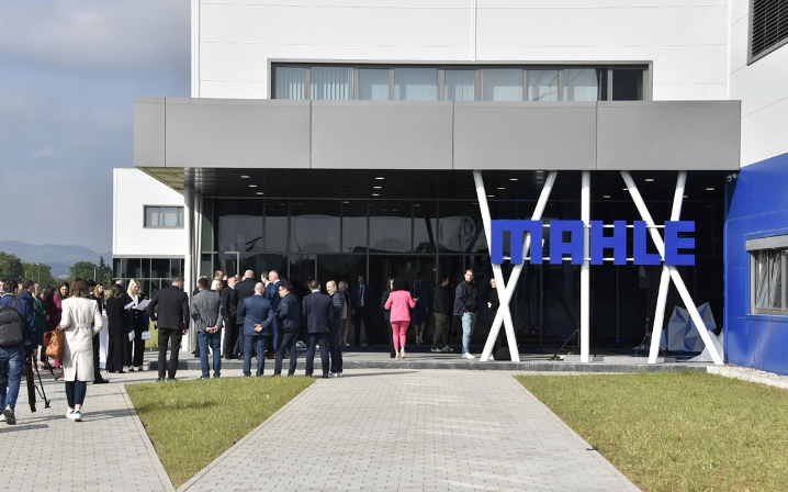 ŠANSA ZA 1.000 RADNIKA Njemački div seli proizvodnju u BiH