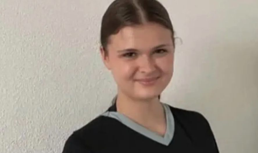 POLICIJA NA NOGAMA! Maja (17) krenula do bake pa nestala