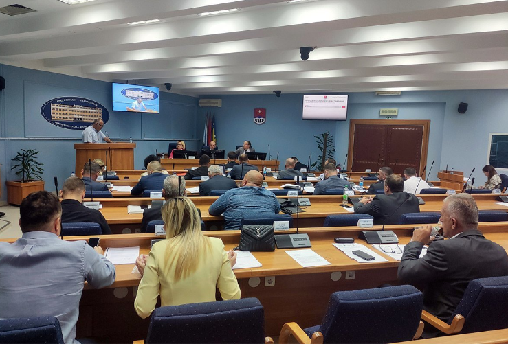 OSAM POLITIČKIH PARTIJA Poznato koje stranke ulaze u gradski parlament u Prijedoru