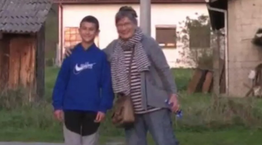 HRABAR PODVIG DJEČAKA Lazar (13) iz Banjaluke spasio teta Dragoslavu iz požara