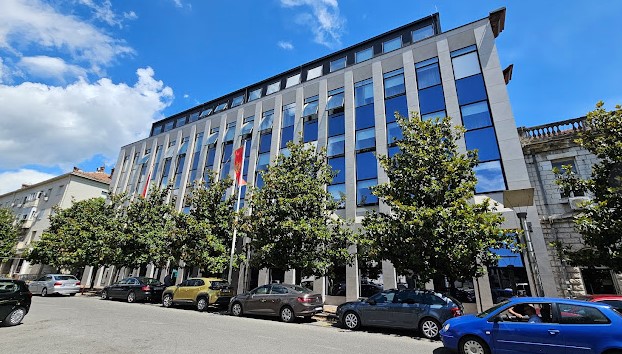 OSTAJU IZA REŠETAKA Produžen istražni pritvor Katniću i Lazoviću
