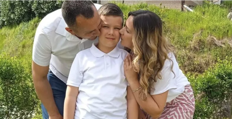 (FOTO) POKAŽIMO HUMANOST Dječak iz Jablanice treba našu pomoć: U tragediji izgubio roditelje