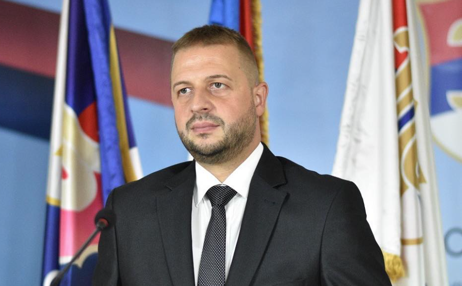 "MANJAK DEMOKRATIJE I RAZGOVORA" Nešković povukao Prijedlog zakona o Ustavnom sudu BiH