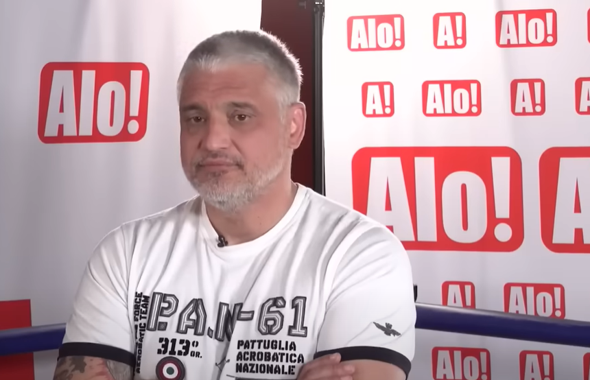 (FOTO) JAVIO SE IZ BOLNIČKE POSTELJE Čeda Jovanović mora na hitnu operaciju