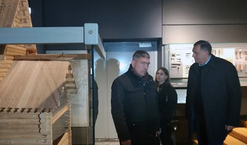 DODIK U POSJETI RUSIJI Predsjednik Srpske u Istorijskom i muzeju građanskog rata u Svijažsku