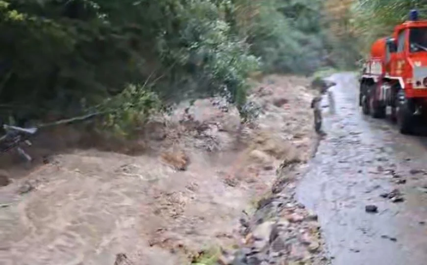 (VIDEO) TEŠKE POSLJEDICE Dramatični snimci kod Tarčina