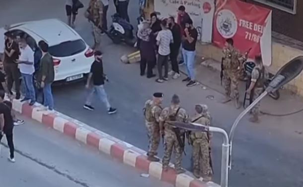 U NAPADU NA IZRAEL POGINULO 40 LJUDI Hezbolah lansirao dronove iz južnog Libana, evakuisano stanovništvo