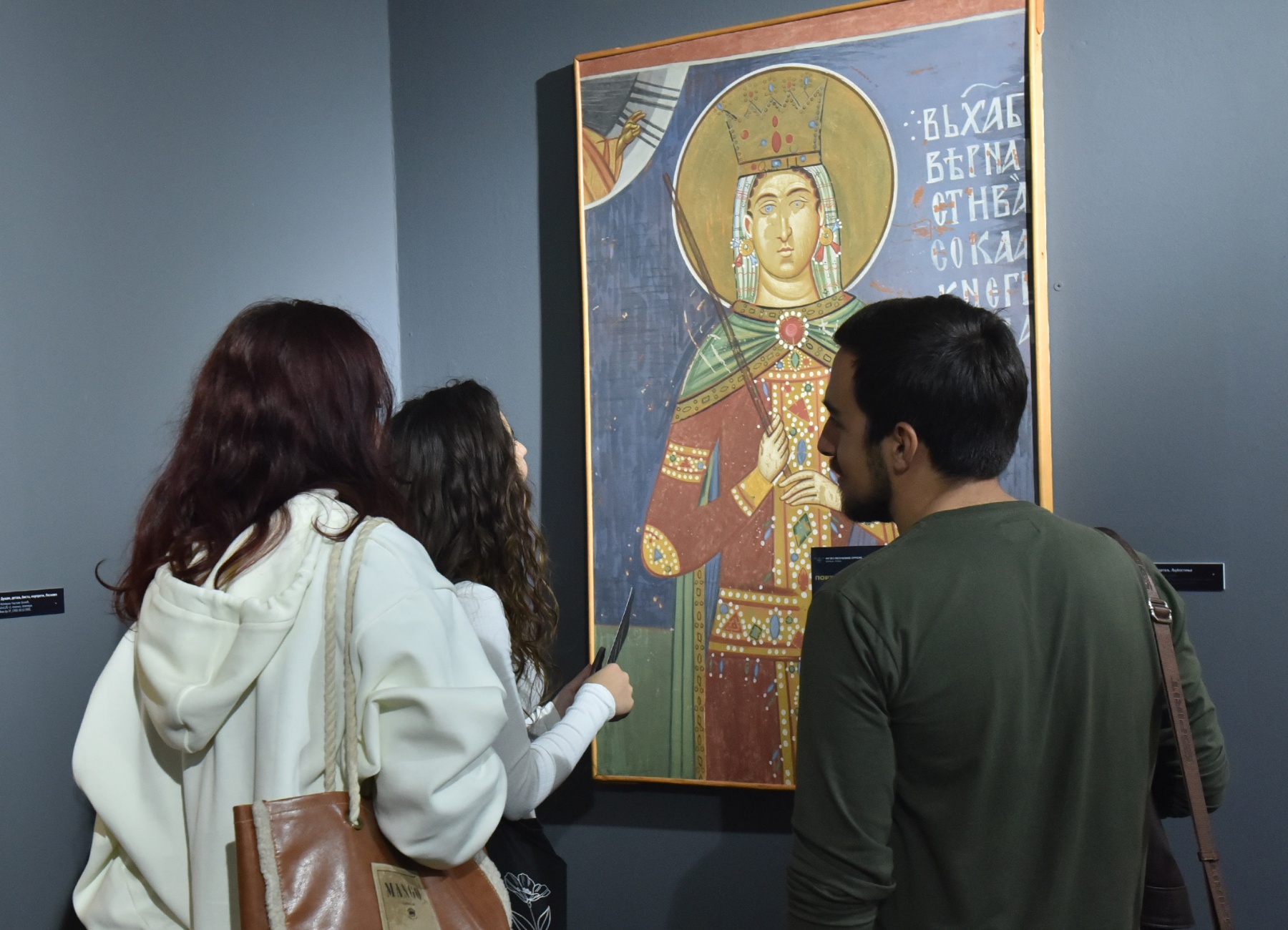 (FOTO) ZNAČAJAN DOGAĐAJ Otvorena izložba „Portreti srpskih vladara u srednjem vijeku“
