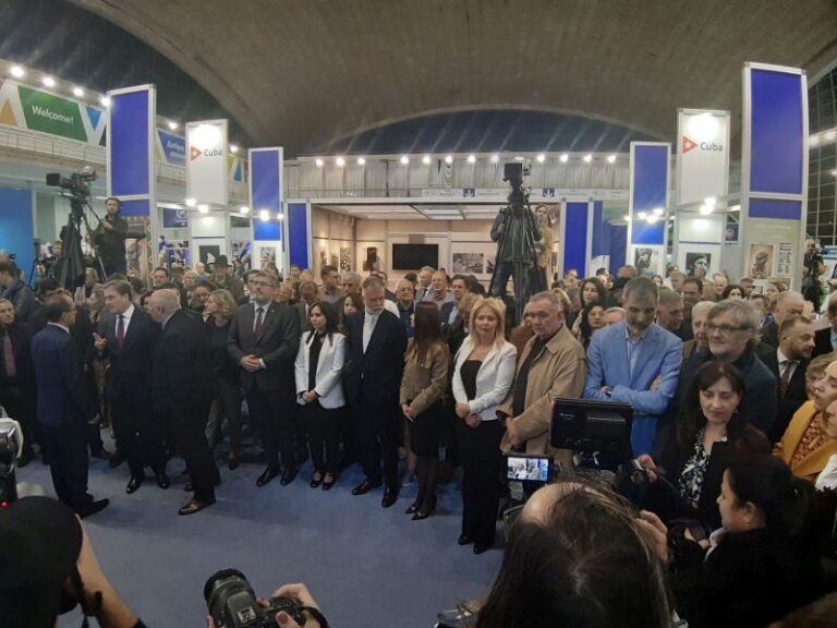 PREDSTAVIĆE SE VIŠE OD 400 IZLAGAČA U Beogradu otvoren Međunarodni sajam knjiga