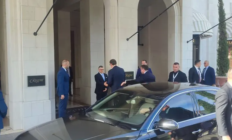 NAJPRESTIŽNIJA REGIONALNA INICIJATIVA Vučić stigao u Tivat na sastanak lidera Brdo-Brioni procesa