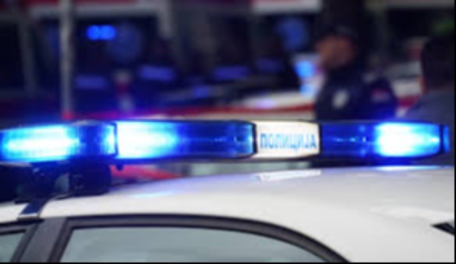 Otac motkom razbio sinu glavu: Roditelji lagali da je mladić pao