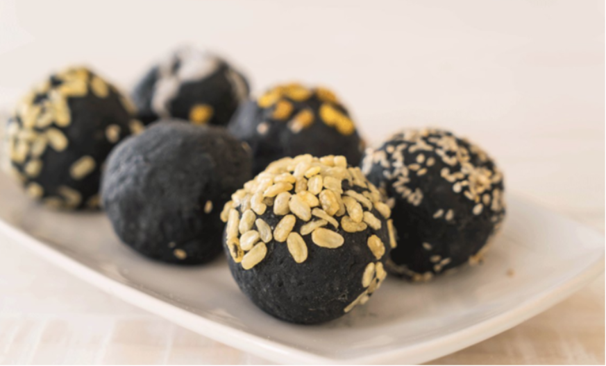 Domaće snikers kuglice tope se u ustima