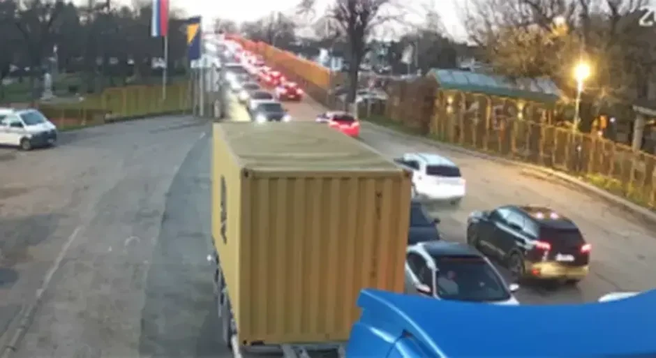 Haos na granici s Hrvatskom: Višesatna čekanja na izlazu iz BiH