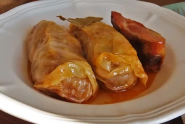 Omiljeno jelo na trpezi: Nećete vjerovati koliko kalorija ima jedna sarma