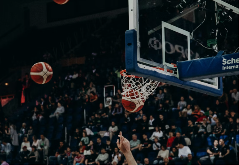 Španska ACB liga: Košarkaši Barselone pobijedili Real u Madridu