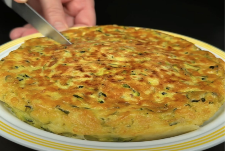 Recept za starinsku pitu čiji ukus se pamti: Potrebni su vam samo tikvice i jaja