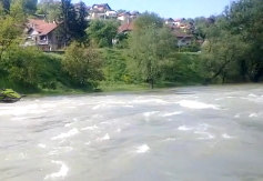 Skupocjeni džet-ski banjalučkih vatrogasaca beskoristan kad Vrbas nabuja