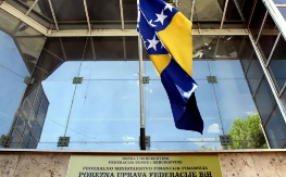 Poreski radnici štrajkuju zbog malih plata