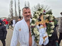 Dalibor Kajiš (53) prvi do Časnog krsta u Banjaluci (FOTO/VIDEO)