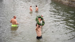 Prvo bogojavljensko plivanje za Časni krst održano u Branešcima kod Čelinca